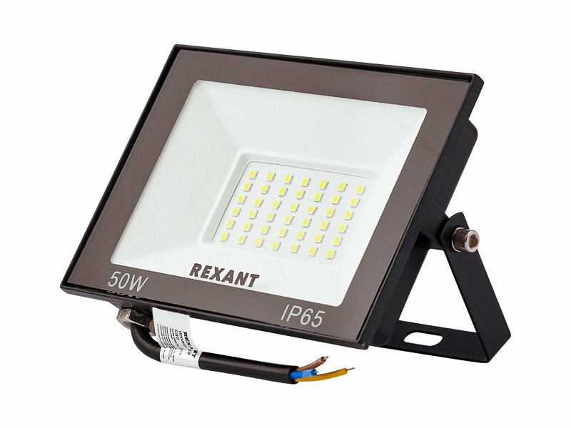 Прожектор светодиодный REXANT 605-033