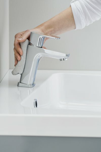 10°, смеситель для умывальника, неповоротный излив, без донного клапана, латунный , хром, арт. X070062, Ravak