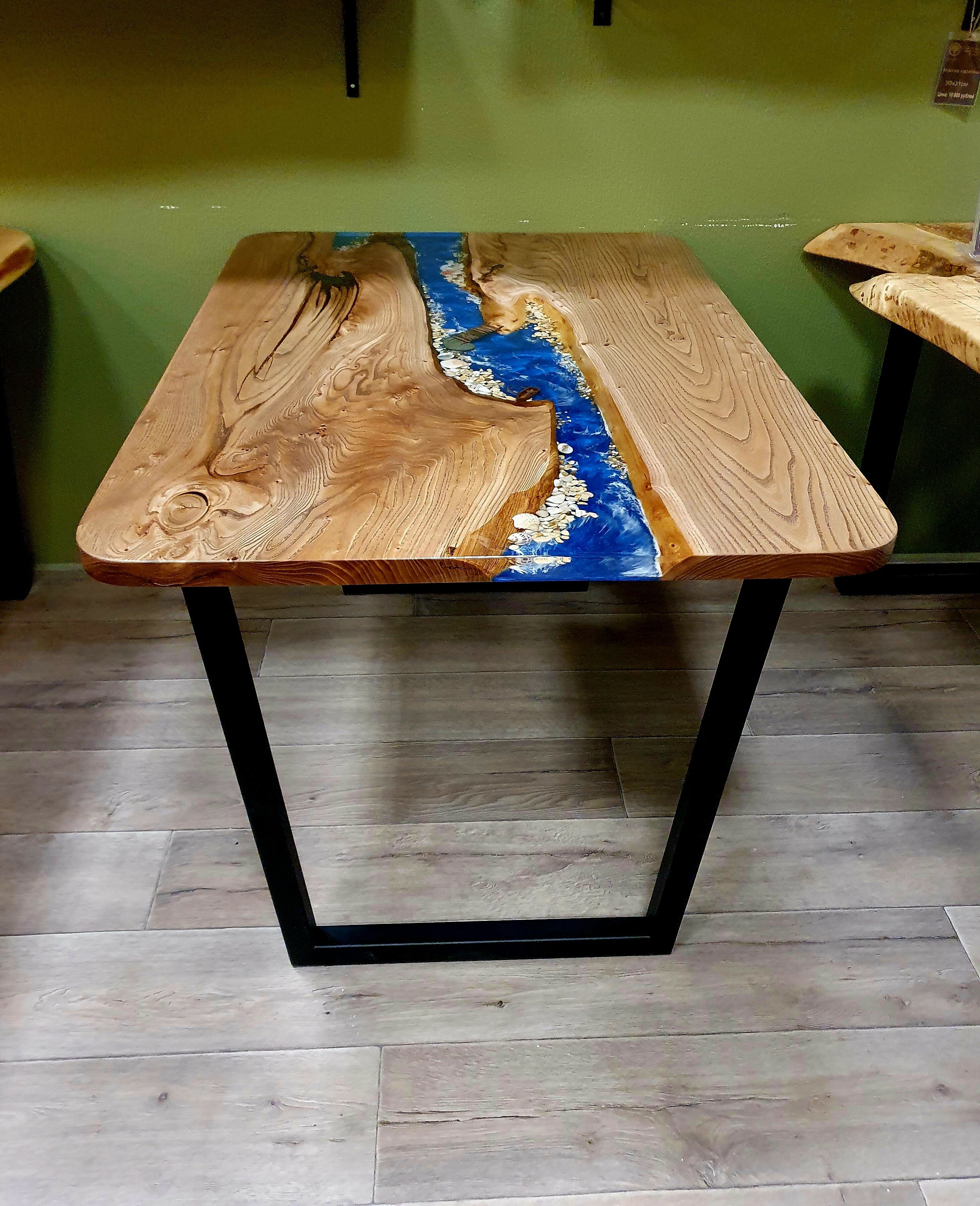 Эпоксидный стол из массива дерева. Стол река из массива карагача и эпоксидной смолы - фотография № 2