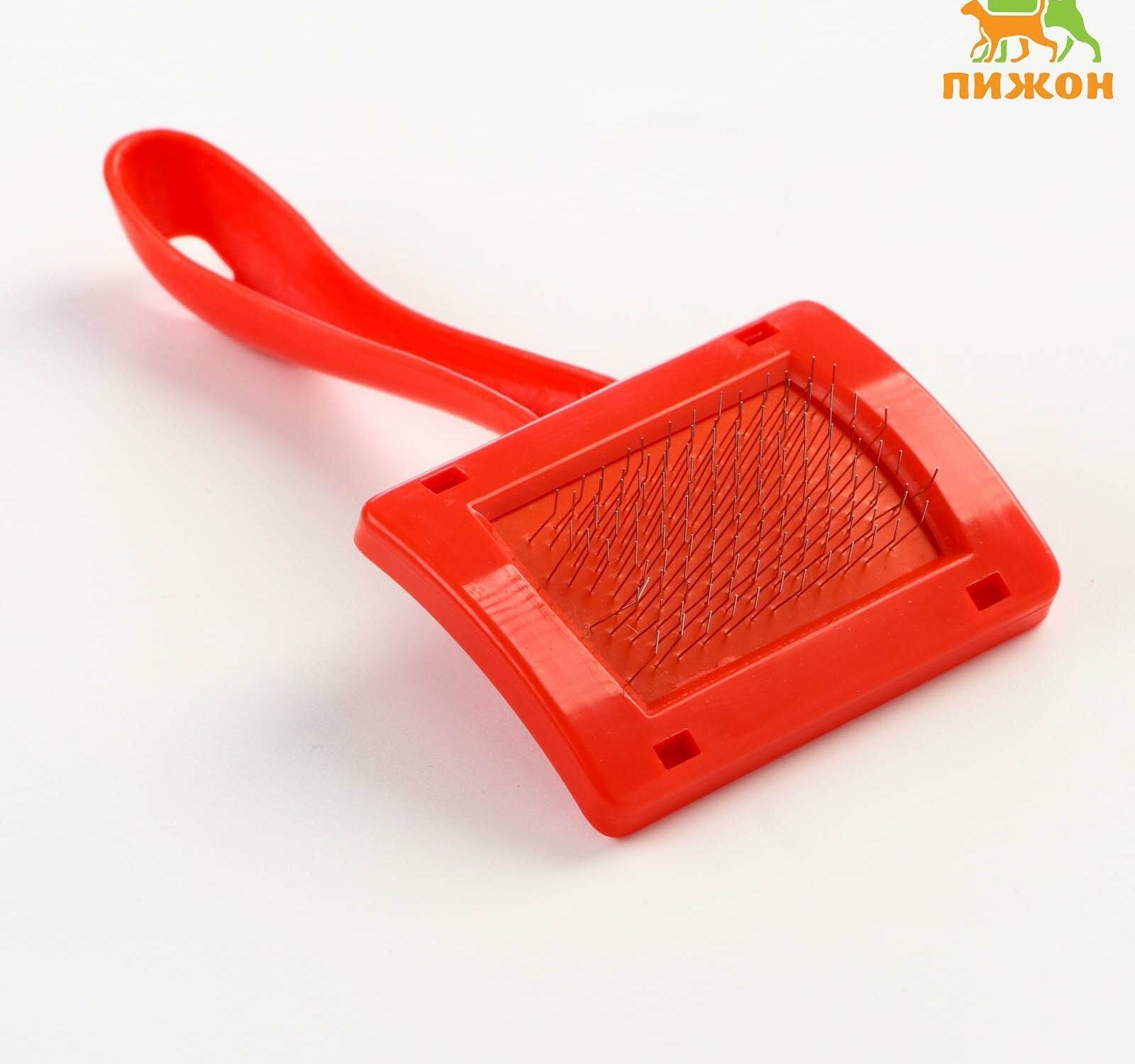 фото Пуходерка без капель изогнутая, малая, 7 х 14 см, красная