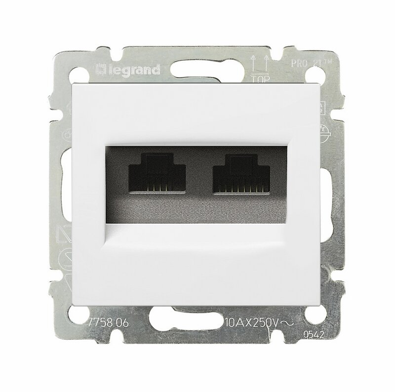 Legrand (Легранд) RJ-45 UTP 2 разъема с захватами - белый, Valena 774231