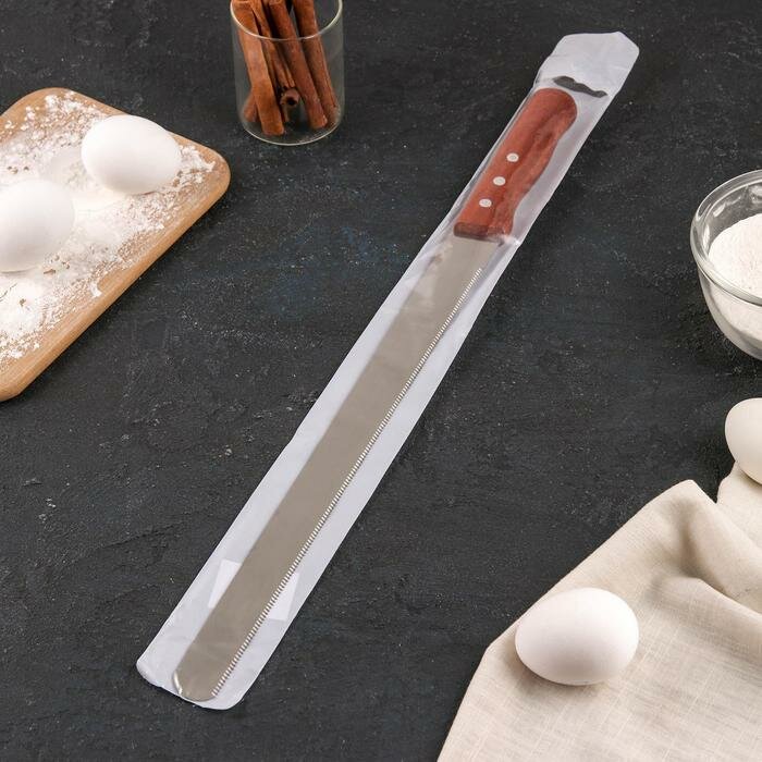 Нож для бисквита мелкие зубцы, рабочая поверхность 35 см, деревянная ручка - фотография № 3