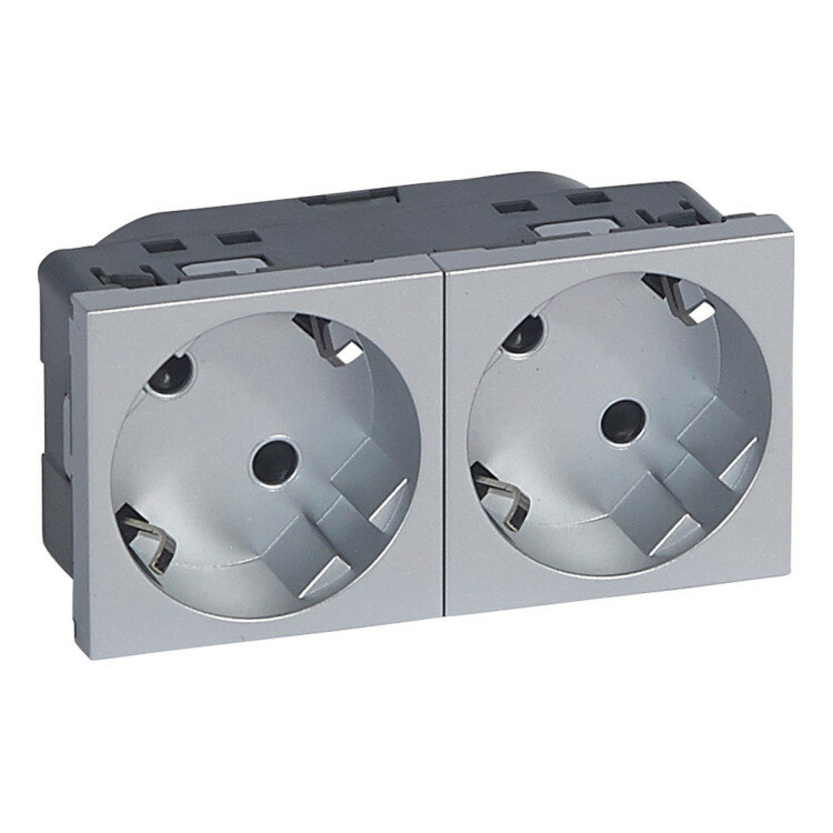 фото Розетка трехместная Legrand MOSAIC, скрытый монтаж, с заземлением, со шторками, алюминий, 079283