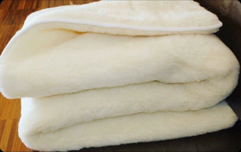 Одеяло двухслойное из шерсти полуторное 140/200