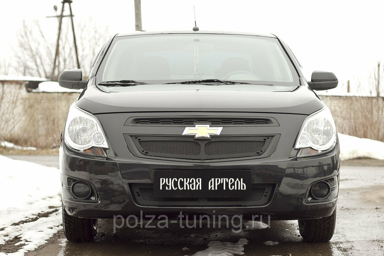 Защитная сетка решетки переднего бампера Chevrolet Cobalt (седан) 2013-