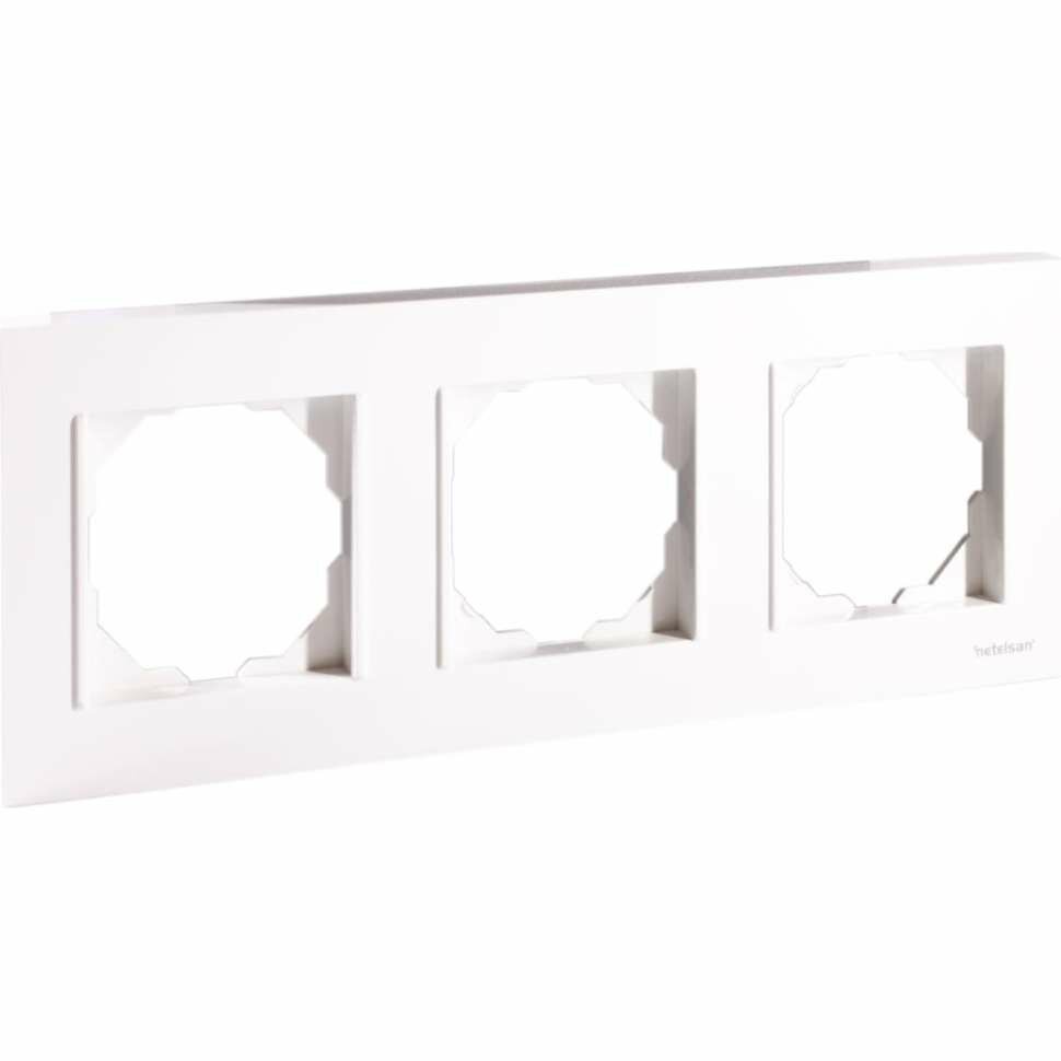 фото Рамка для розеток и выключателей Netelsan 3 поста, цвет белый M.U.CRV.30000