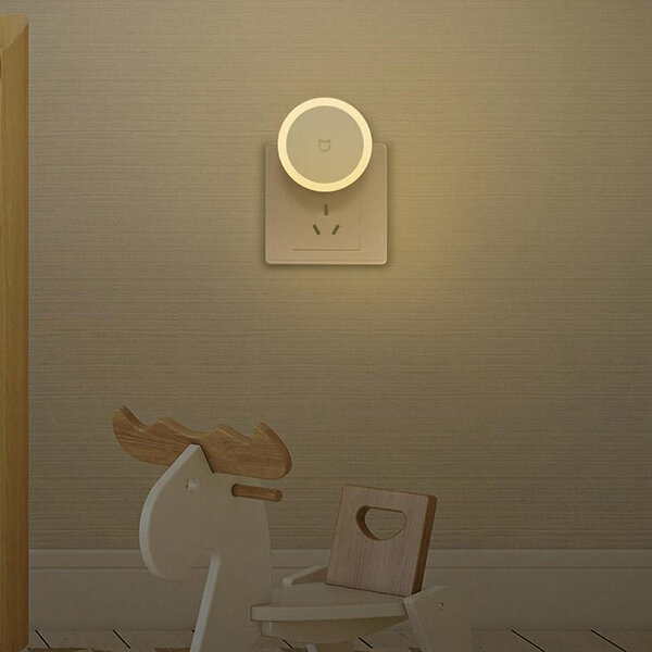 Xiaomi Лампа-ночник Xiaomi Mijia Plug-in Night Light White белая MJYD04YL