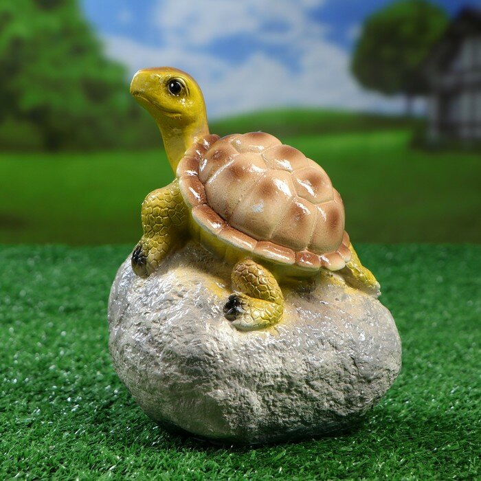 Садовая фигура "Черепаха на камне" 11,5х11,5х17см - фотография № 5