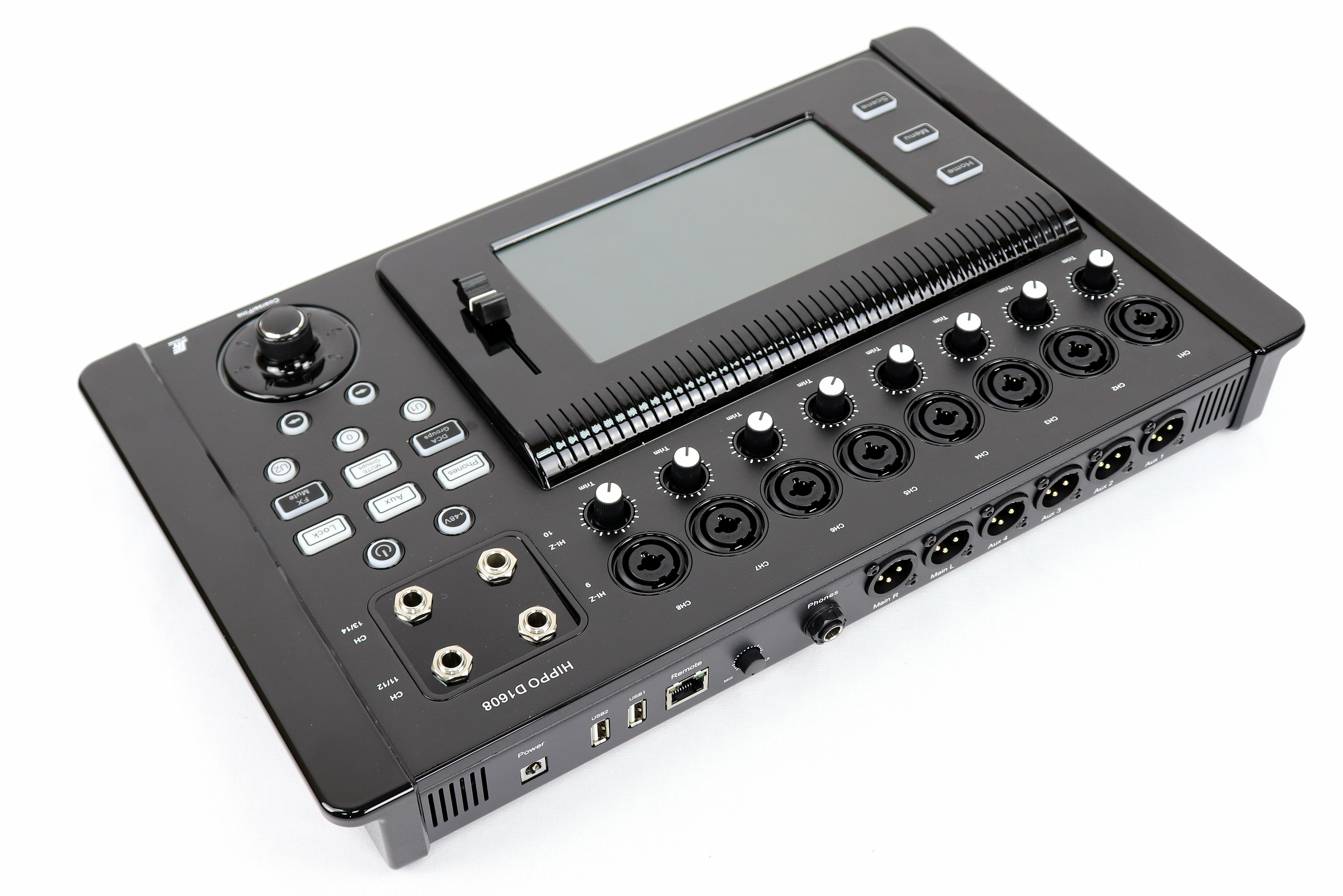 S-Track Hippo D1608 цифровой компактный микшерный пульт. В комплекте чехол и рэковые "уши". — фото 4