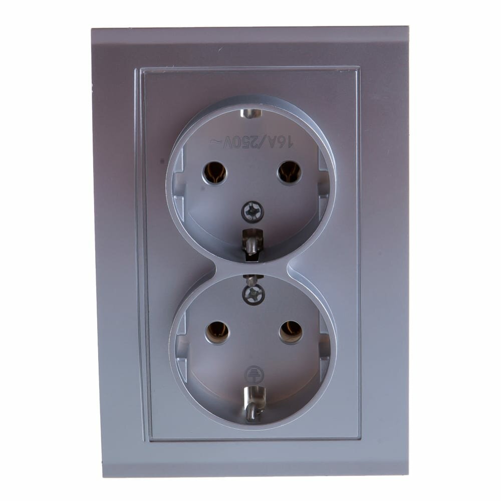 фото Двухместная розетка UNIVersal бриллиант 7949780