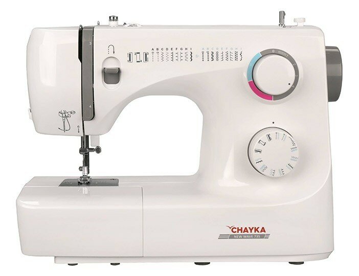 Электромеханическая швейная машина CHAYKA NEW WAVE 735 - фотография № 1