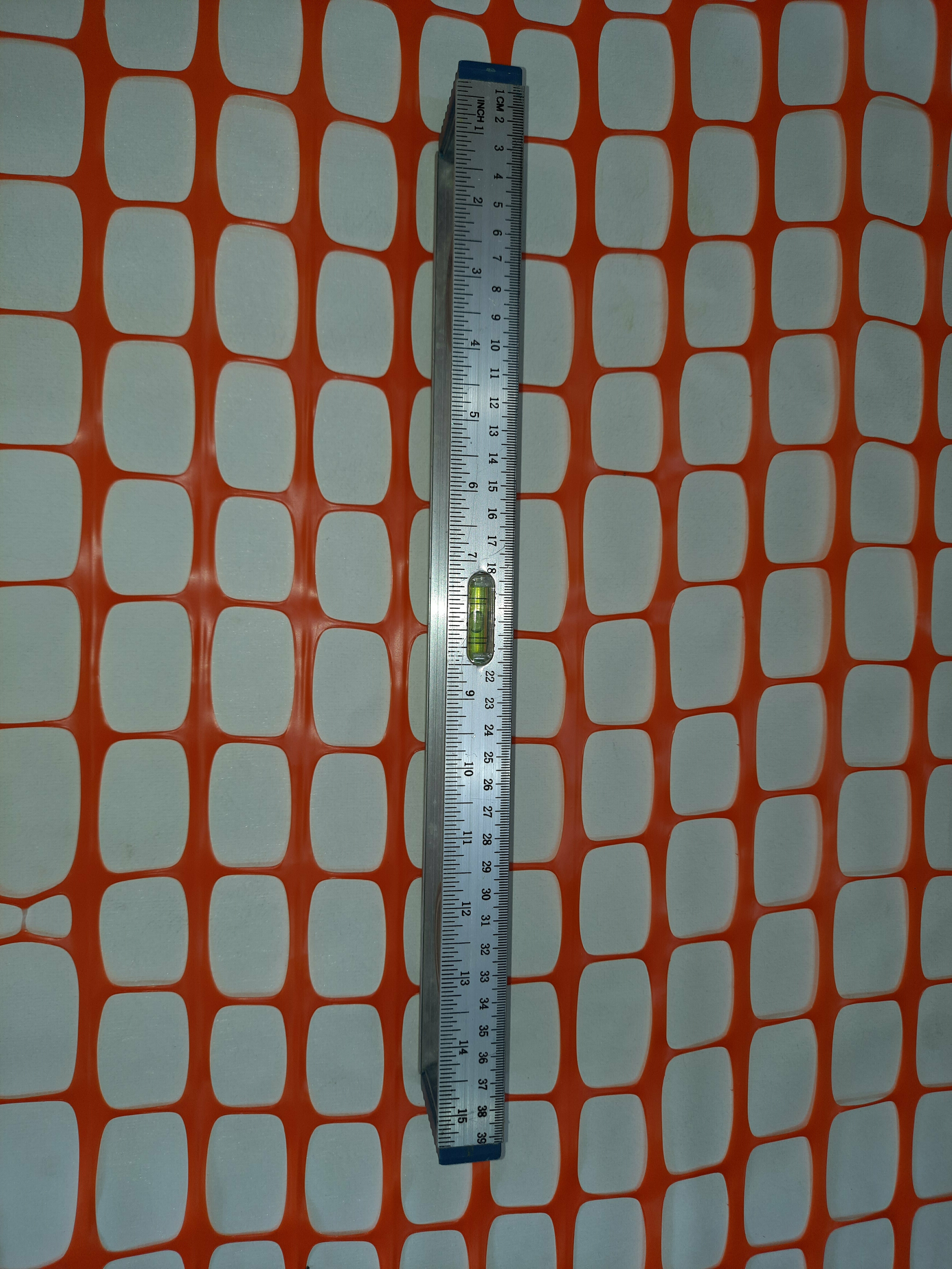 Аварийное ограждение оранжевая сетка из пластика с ячейкой 35х55 размер 1х50 м - фотография № 6