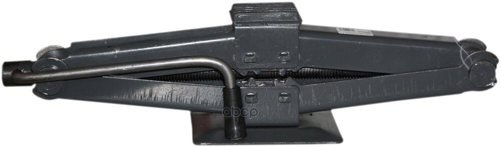 фото Домкрат Винтовой Универсальный 1,8 Т. Высота Подъема 105405 Мм Базелецавт Vdr18 Lada Largus, Renau Logan,Sandero базелецавт а...