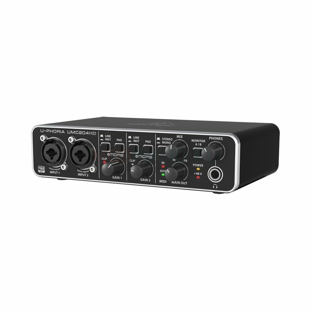 BEHRINGER UMC204HD аудиоинтерфейс