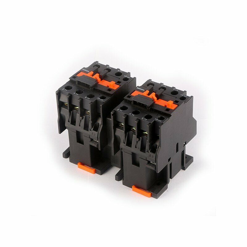 фото Пускатель электромагнитный ПМЛ-3501-32А-220В-(2р)-УХЛ4-В-ВТМ, цена за 1 шт.