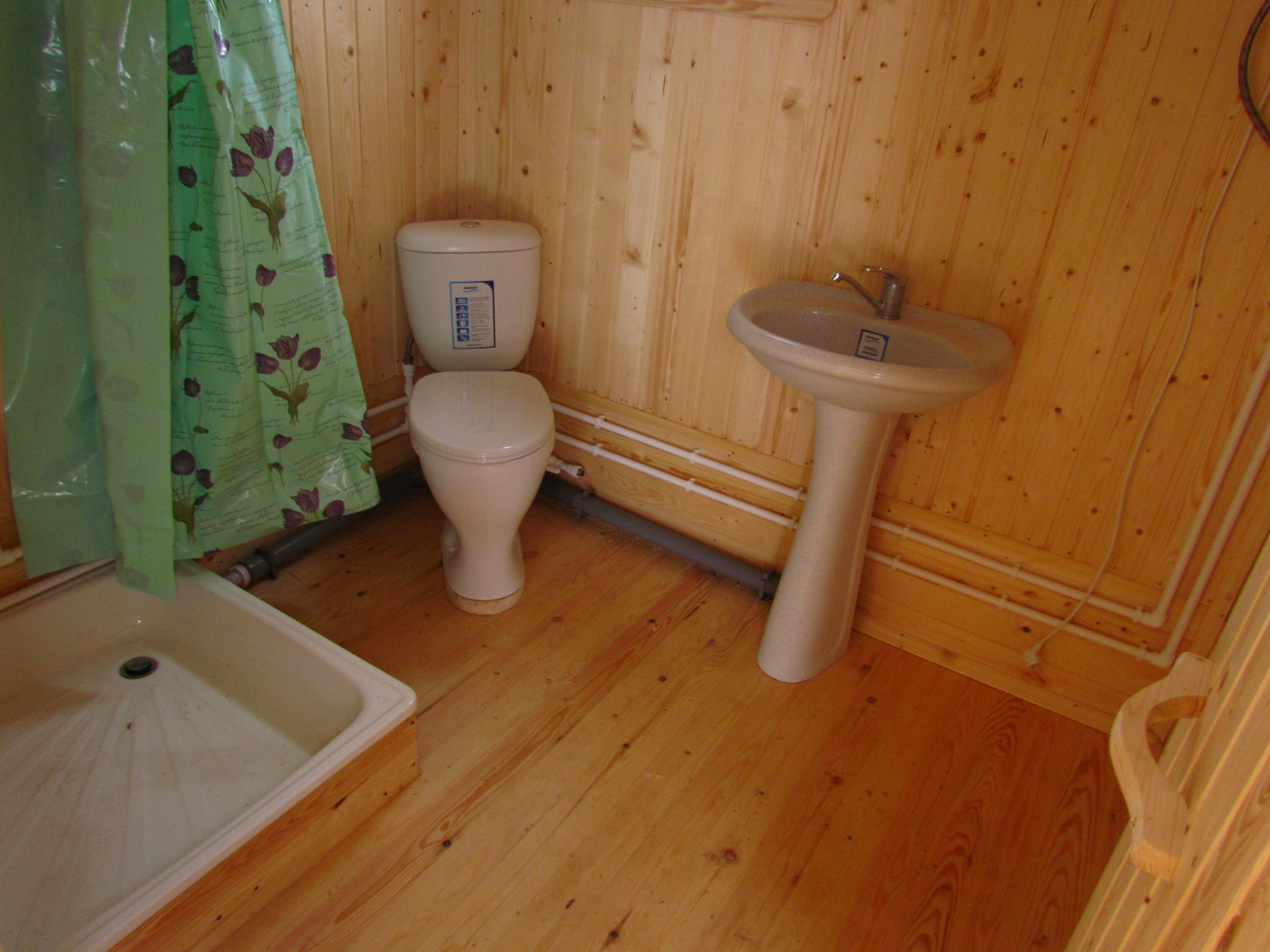 Каркасная баня с туалетом и душевой Эленвуд - фотография № 7