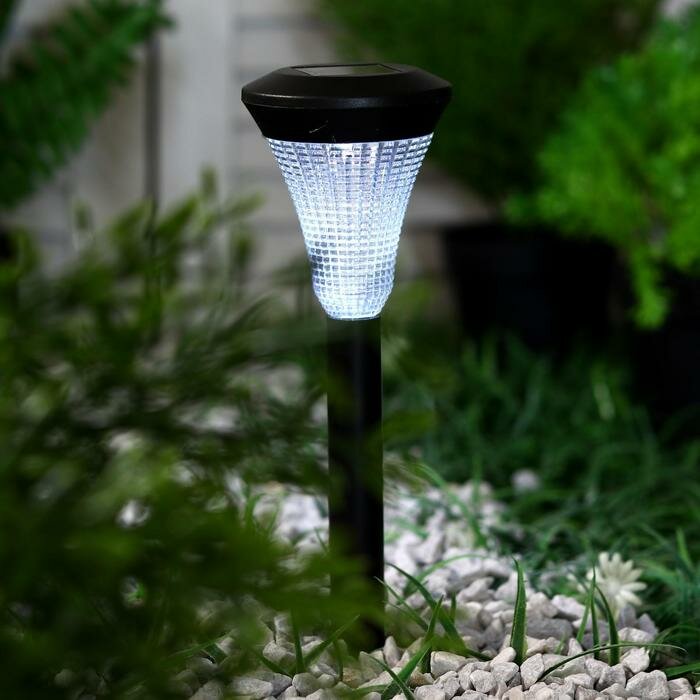 Фонарь садовый Luazon Lighting на солнечной батарее "Конус" 31, 5 см, d-7 см, пластик