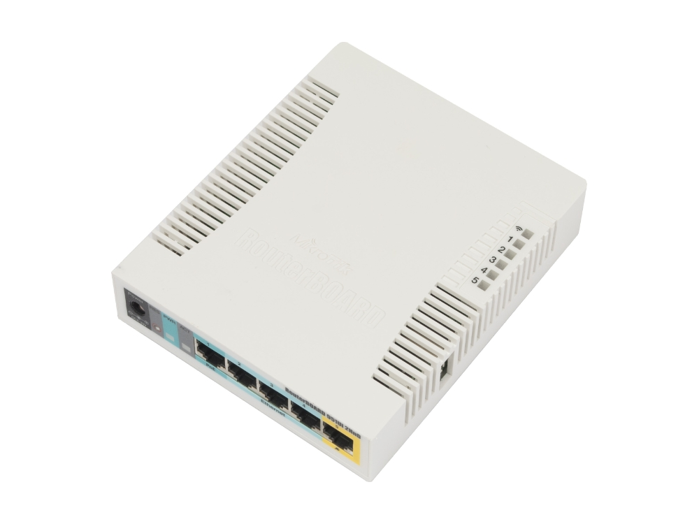  MikroTik RB951Ui-2HnD RouterBOARD 951Ui-2HnD with 600Mhz CPU, 128MB RAM, 5xLAN, built-in 2.4Ghz 802b/g/n 2x2 two chain wireless with int