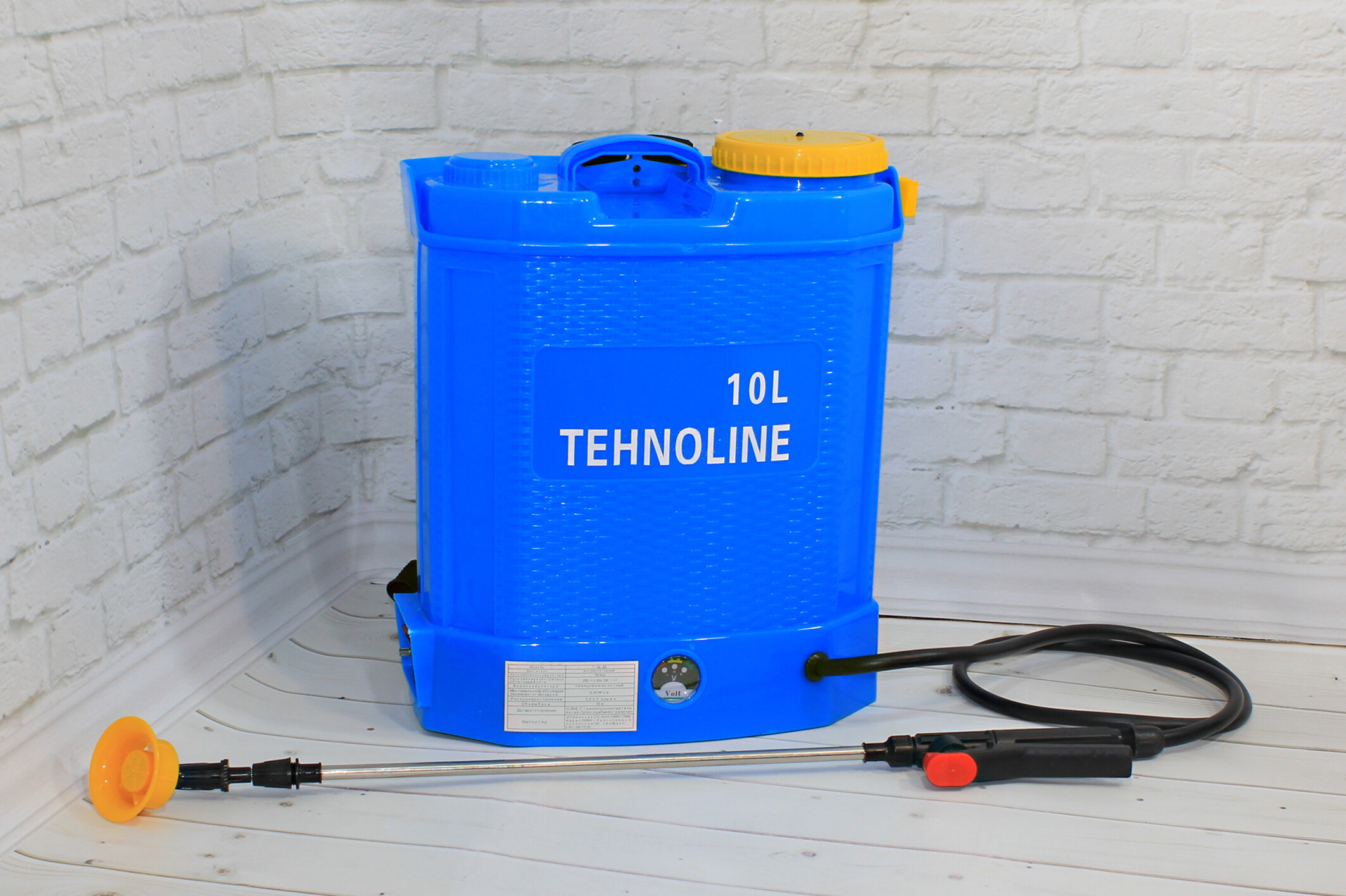 Опрыскиватель Tehnoline 10L-8A (8Ач) 10л. Ранец - фотография № 4