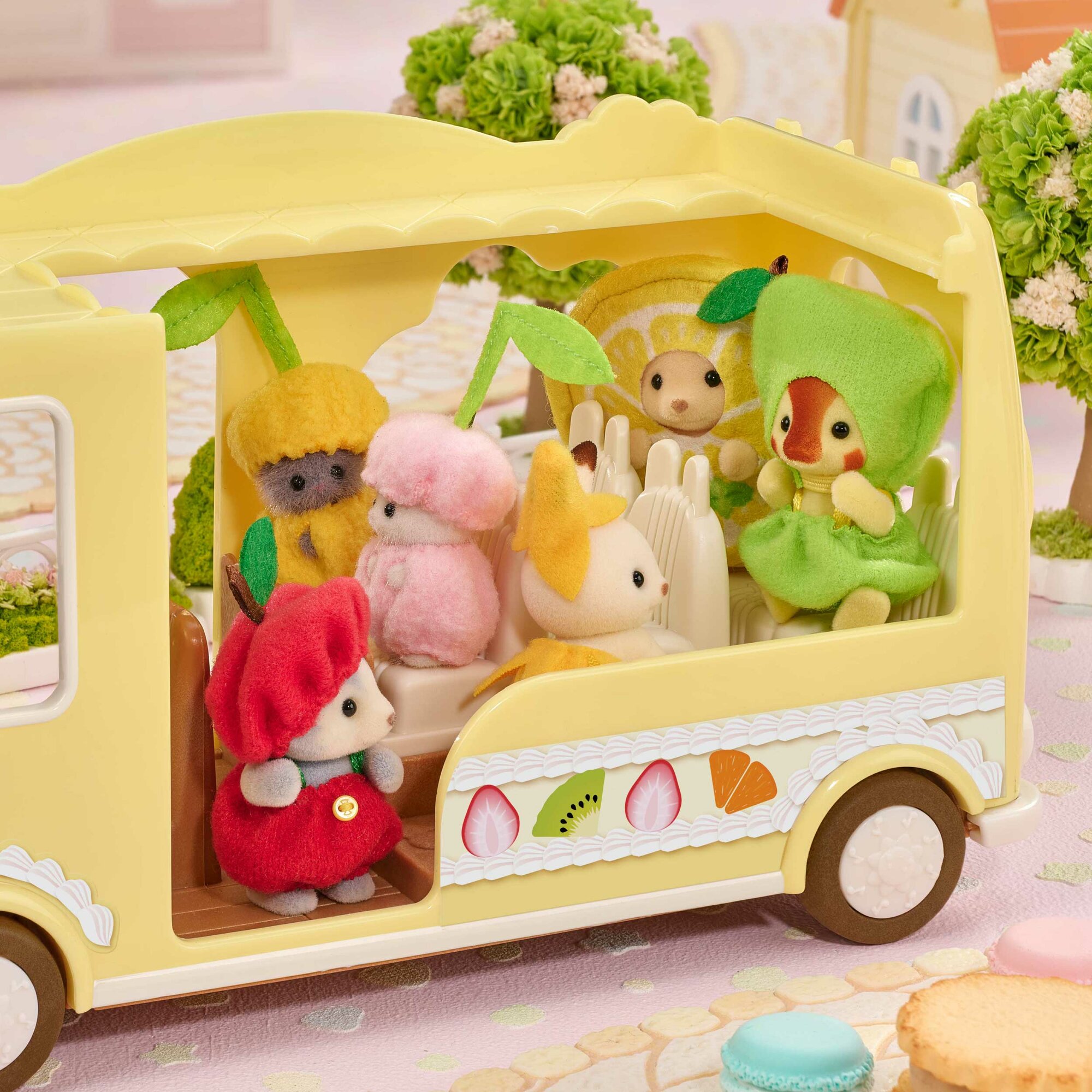 Sylvanian Family “Фруктовый автобус для малышей”