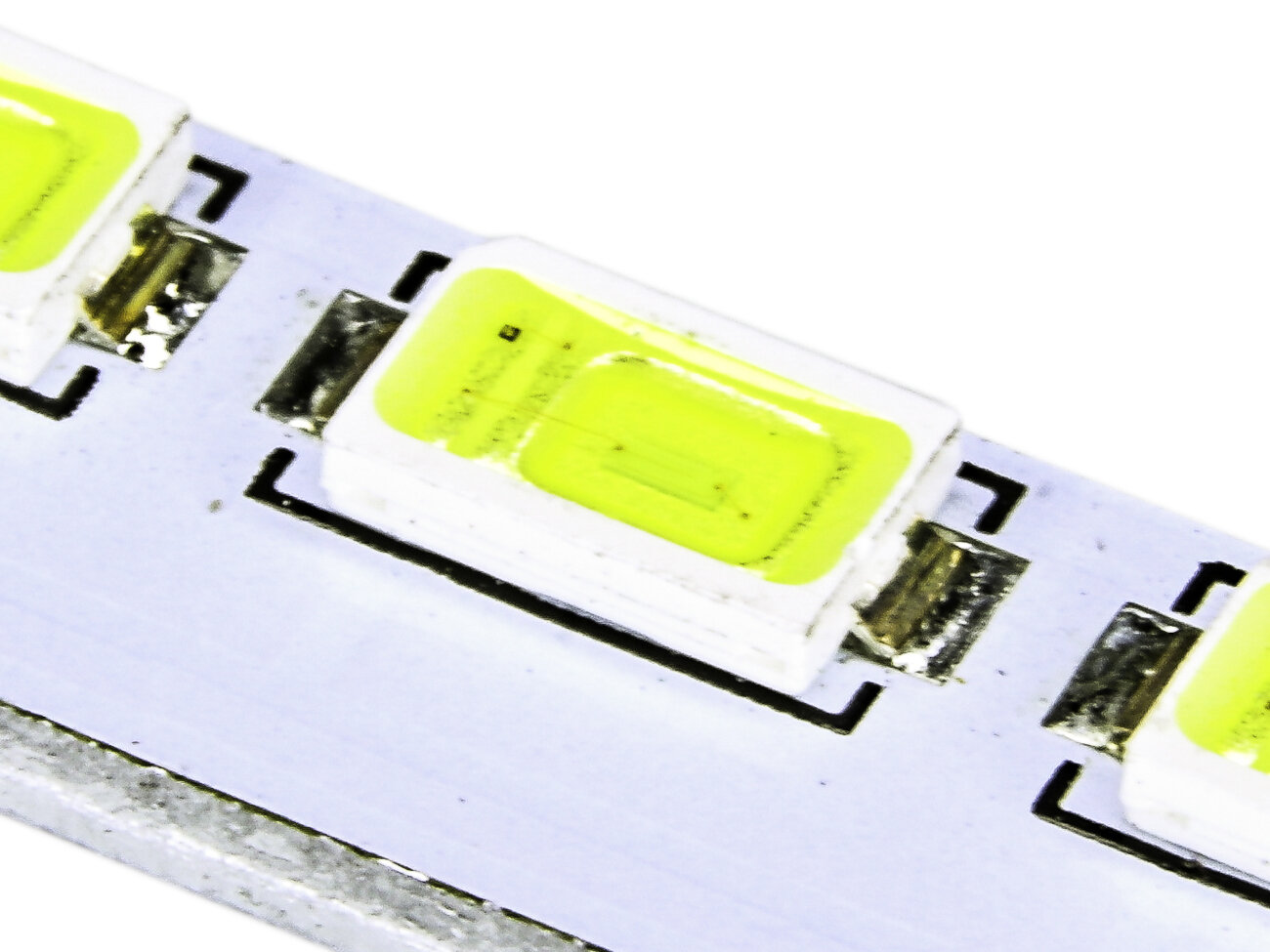 Светодиодная планка для подсветки ЖК панелей RF-CX421B57-1504R-02