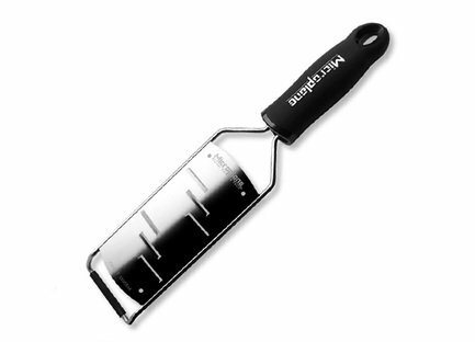 Microplane Терка Gourmet крупная, стружка, 31.2х7.5 см, черная 45006 Microplane