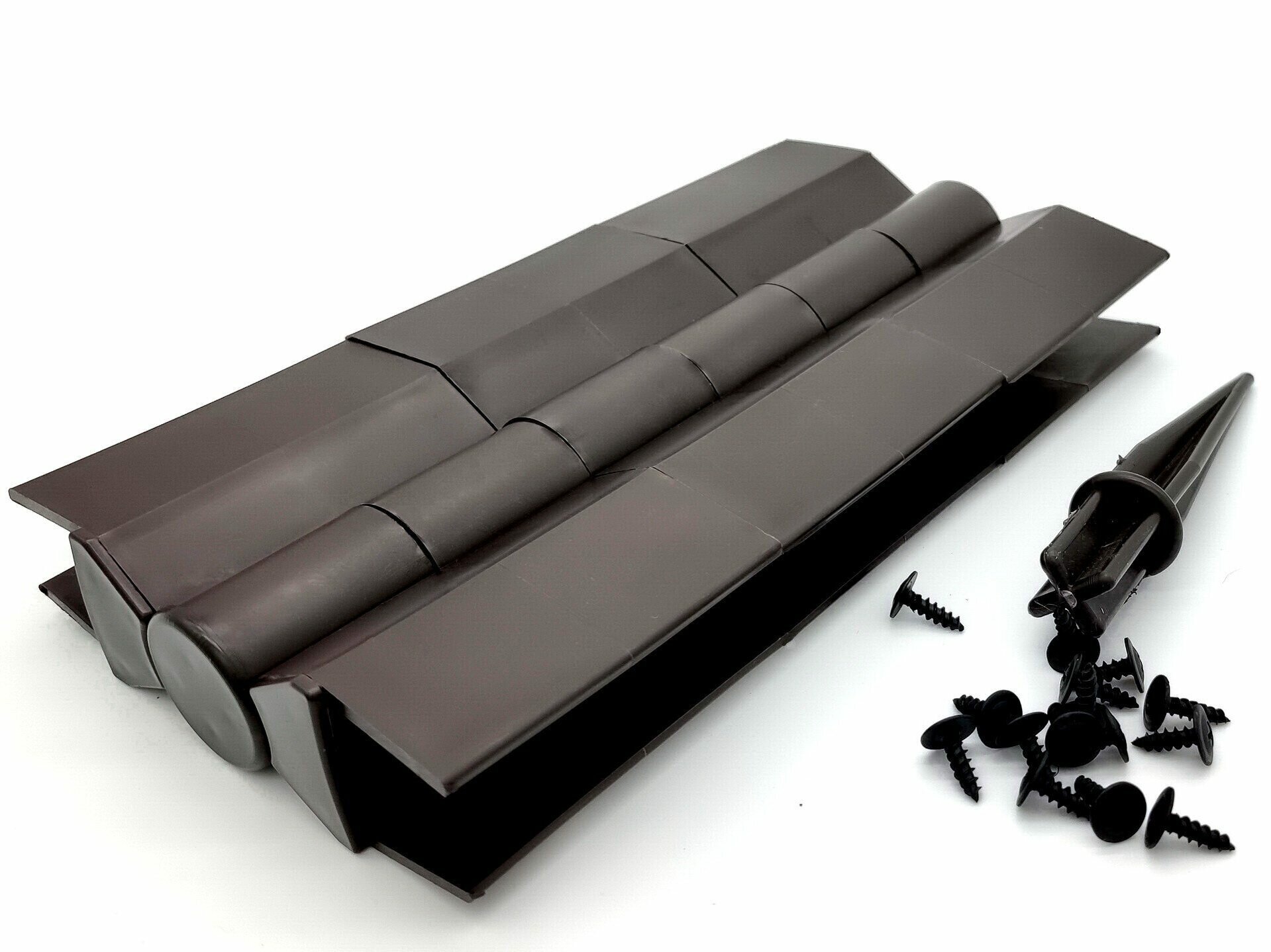 фото Угловой элемент пластиковый 22,5 см коричневый для грядок ДПК «Holzhof»