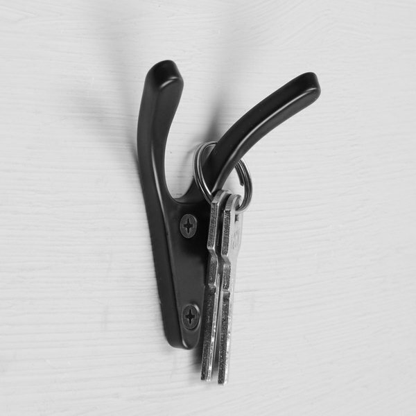 Крючок мебельный FOX, двухрожковый, цвет черный - фотография № 3
