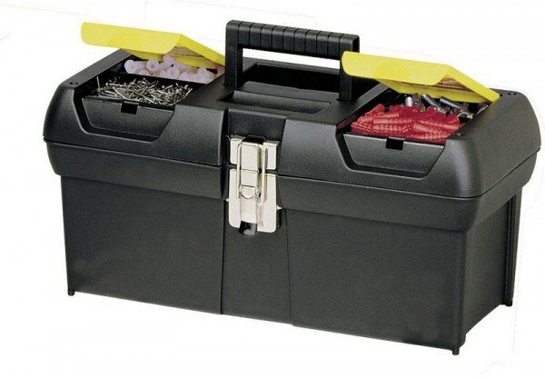 1-92-064 Ящик для инструмента Stanley 2000 12,5" пластмассовый с 2-мя встроенными органайзерами, лотком и железным замком