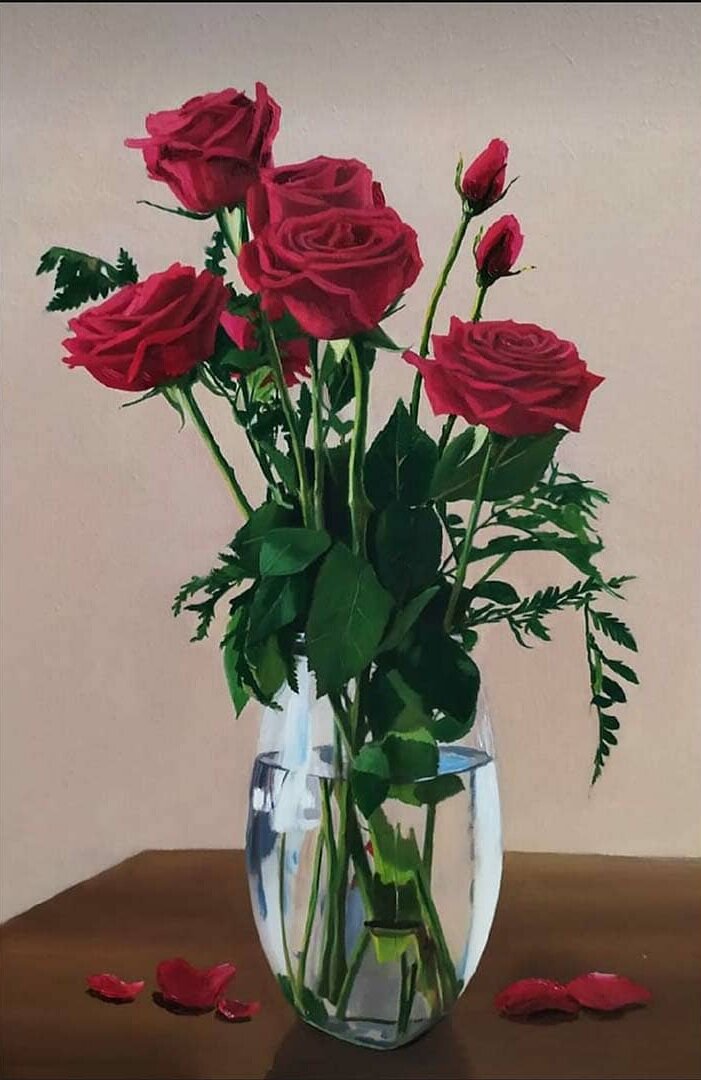 Розы в вазе.