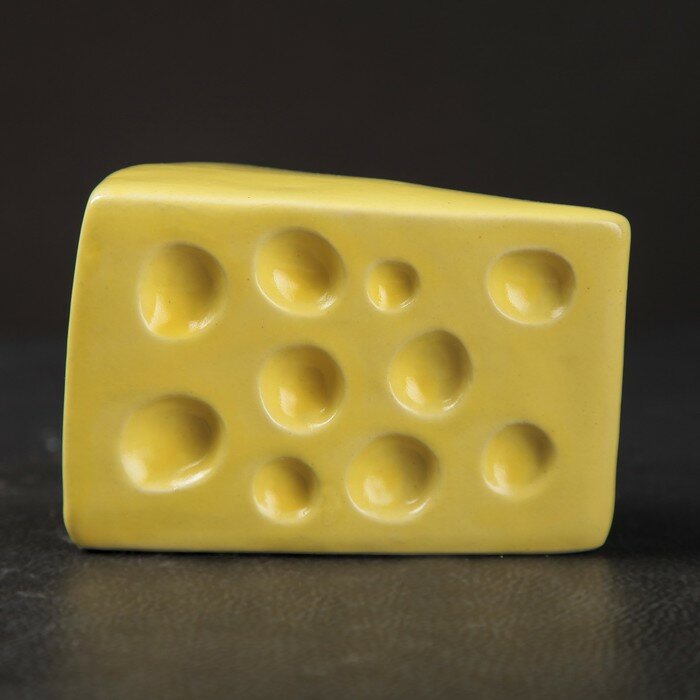 Керамика ручной работы Кормушка для грызунов "Сыр", жёлтая, керамика, 10*7 см - фотография № 3