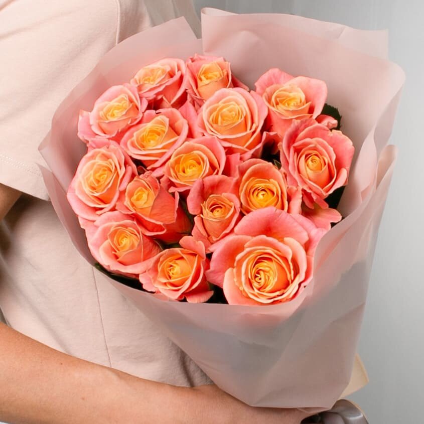 Цветы живые букет из персиковых роз 7 шт.(40 см) Лэтуаль Flowers