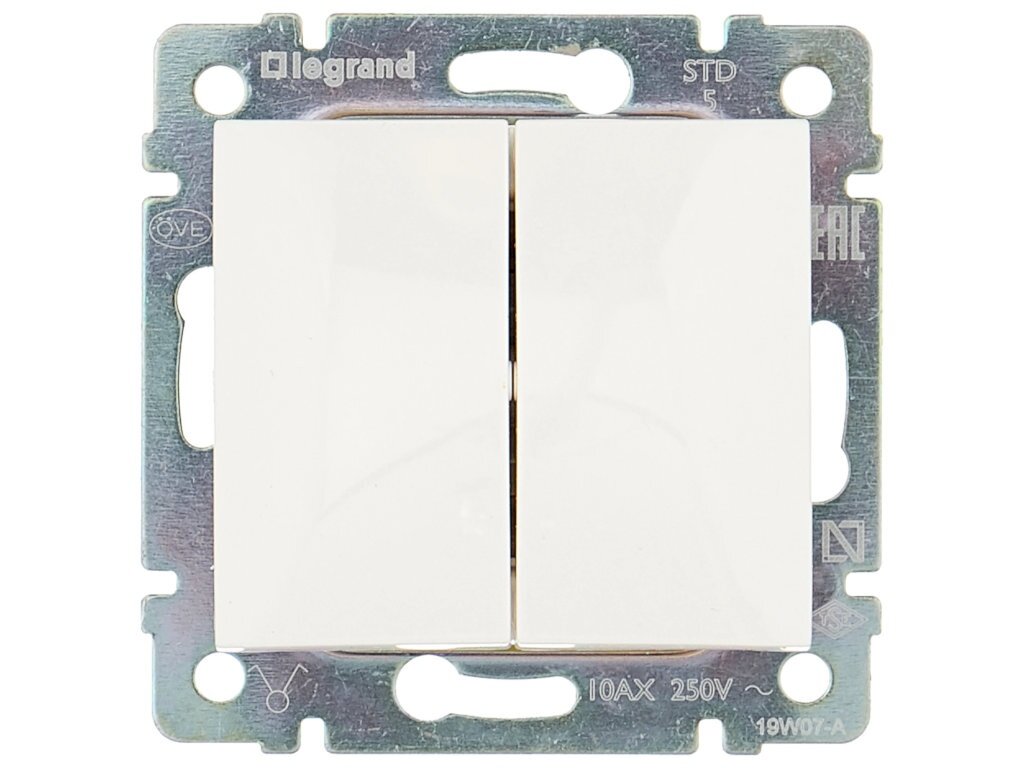 Выключатель Legrand Valena двухклавишный White 774405