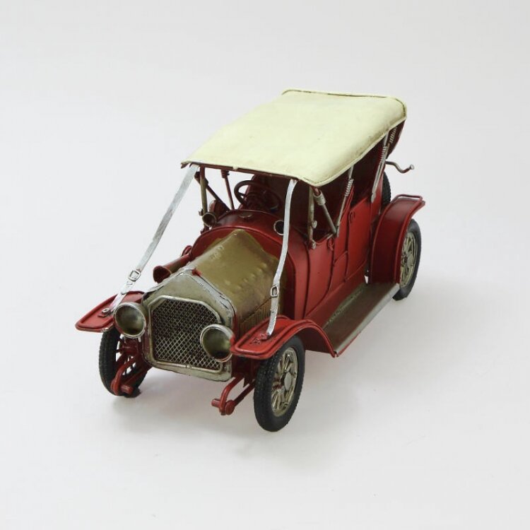 Декоративная модель "Ретро автомобиль XIX в" красный с белым верхом