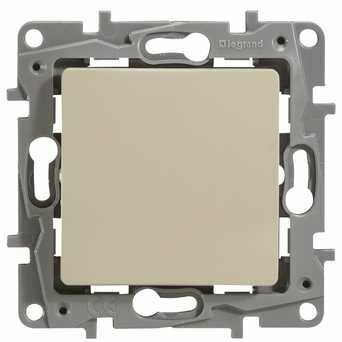 Legrand 672303    - Etika - 10 A - 250  -  