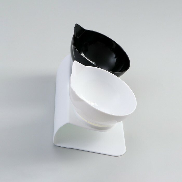 Миски пластиковые на белой подставке 27,5 х 14 х 15 см чёрная/белая - фотография № 3