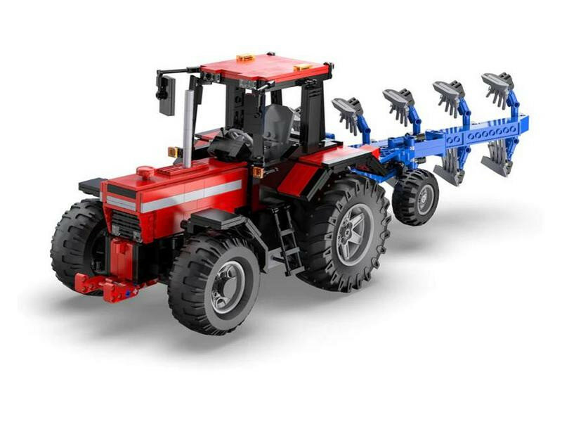 Радиоуправляемый конструктор CaDA MASTER сельскохозяйственный трактор 1/17 (1675 деталей)