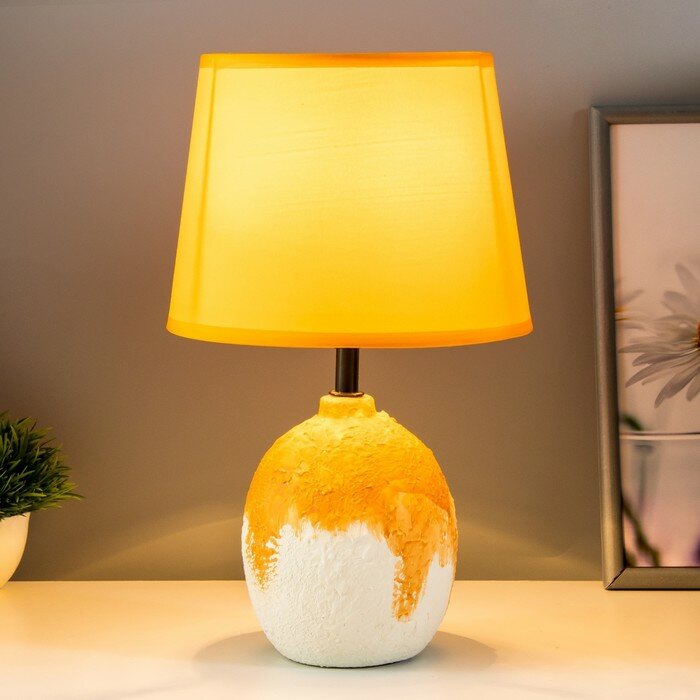 Настольная лампа "Зефир" Е14 40Вт оранжевый белый 30х30х33см - фотография № 2
