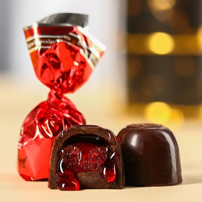 Шоколадные конфеты «Мужчине с безупречным вкусом» вкус: вишня в ликёре, 200 г. - фотография № 3