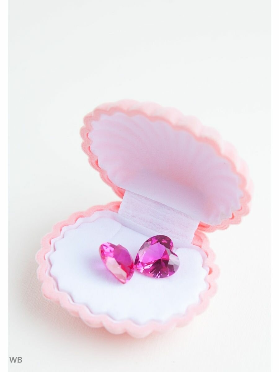 Подруга. Сапфировый амулет в подарочной упаковке. 2 розовых сапфира в форме сердец - фотография № 3
