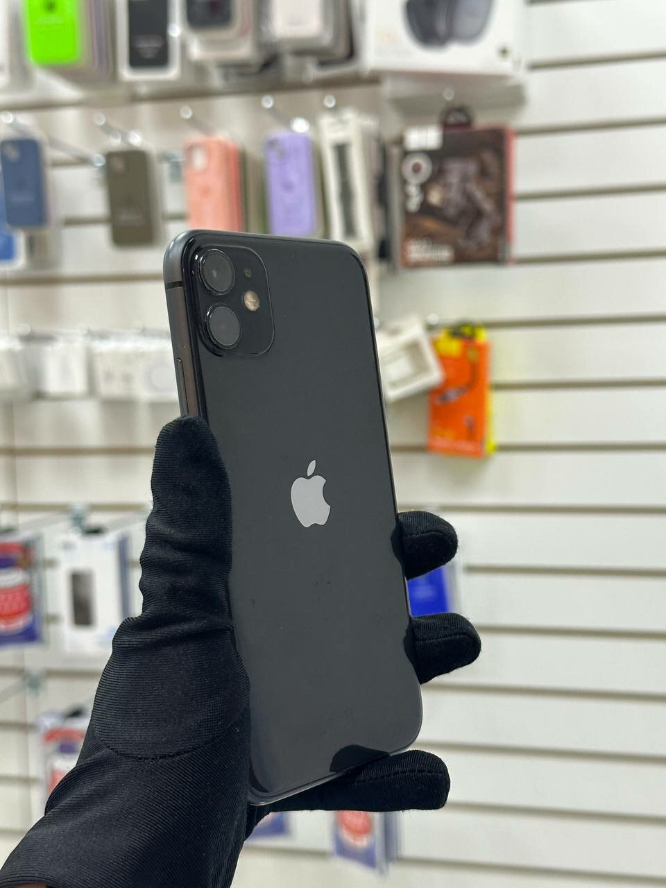 Apple iphone 11 (A2111) , 4/64GB , IOS 13 , Apple A13 Bionic