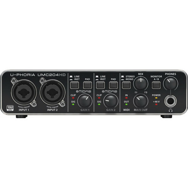 Звуковая карта (аудиоинтерфейс) Behringer UMC204HD