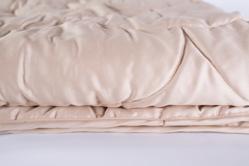 Одеяло стеганое всесезонное "Овечья шерсть" 200 х 220 - фотография № 3