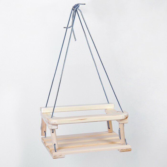 фото Кресло подвесное деревянное, сиденье 30х40см
