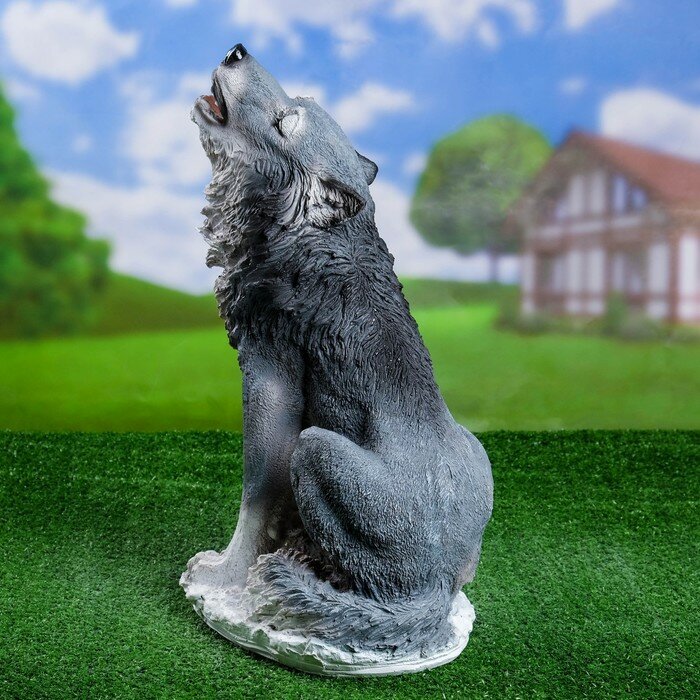 Хорошие сувениры Садовая фигура "Волк" сидит 22х28х50см - фотография № 3
