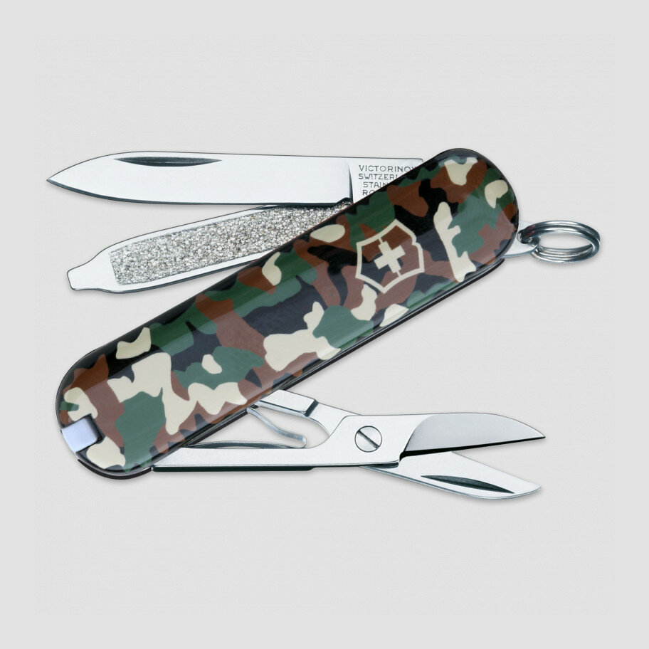 Нож швейцарский складной Victorinox «Classic SD Camouflage», 7 функций, длина клинка: 4.0 см 0.6223.94V