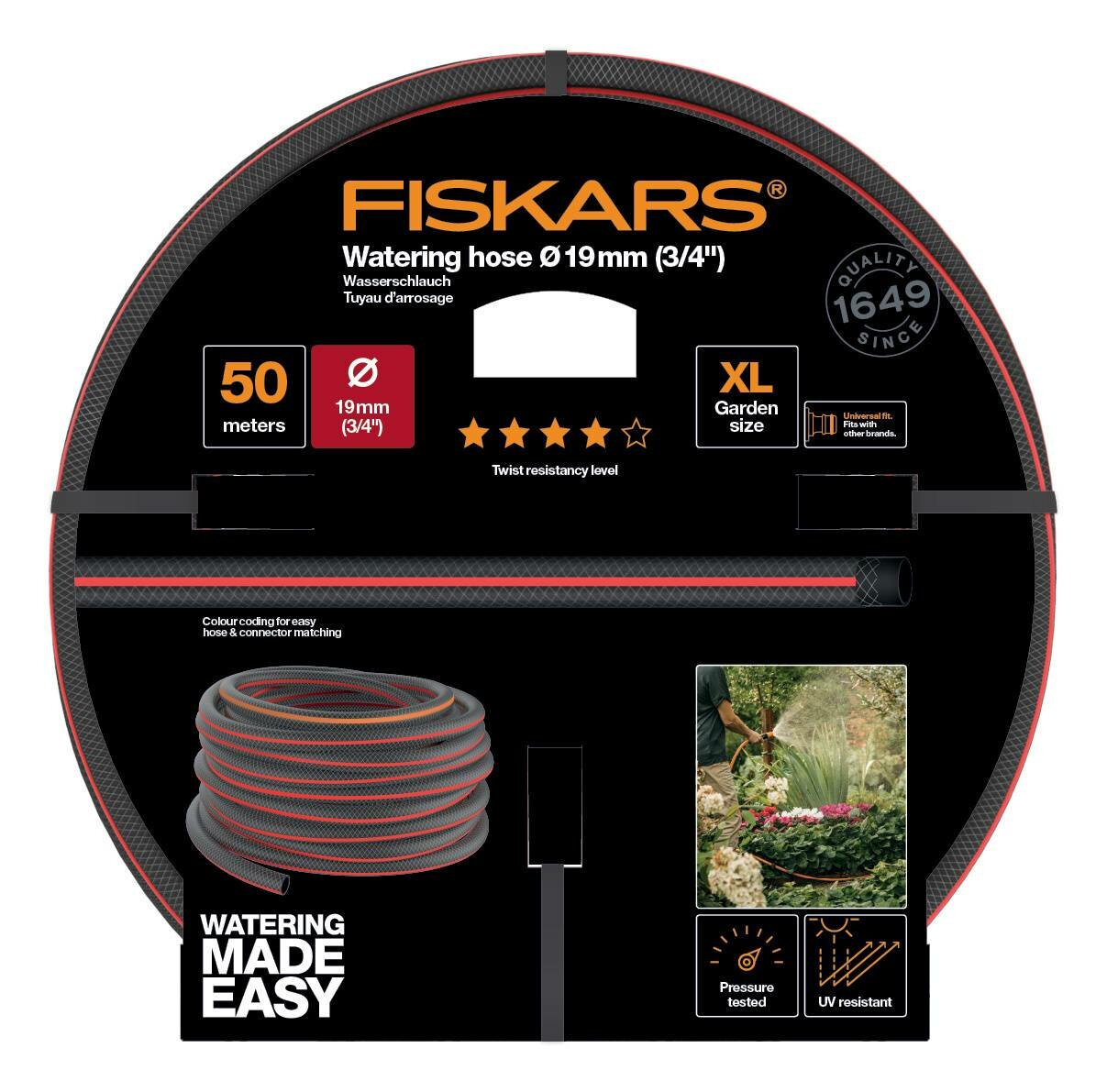 Шланг Fiskars 1027111 3/4" 50м поливочный армированный черный/красный