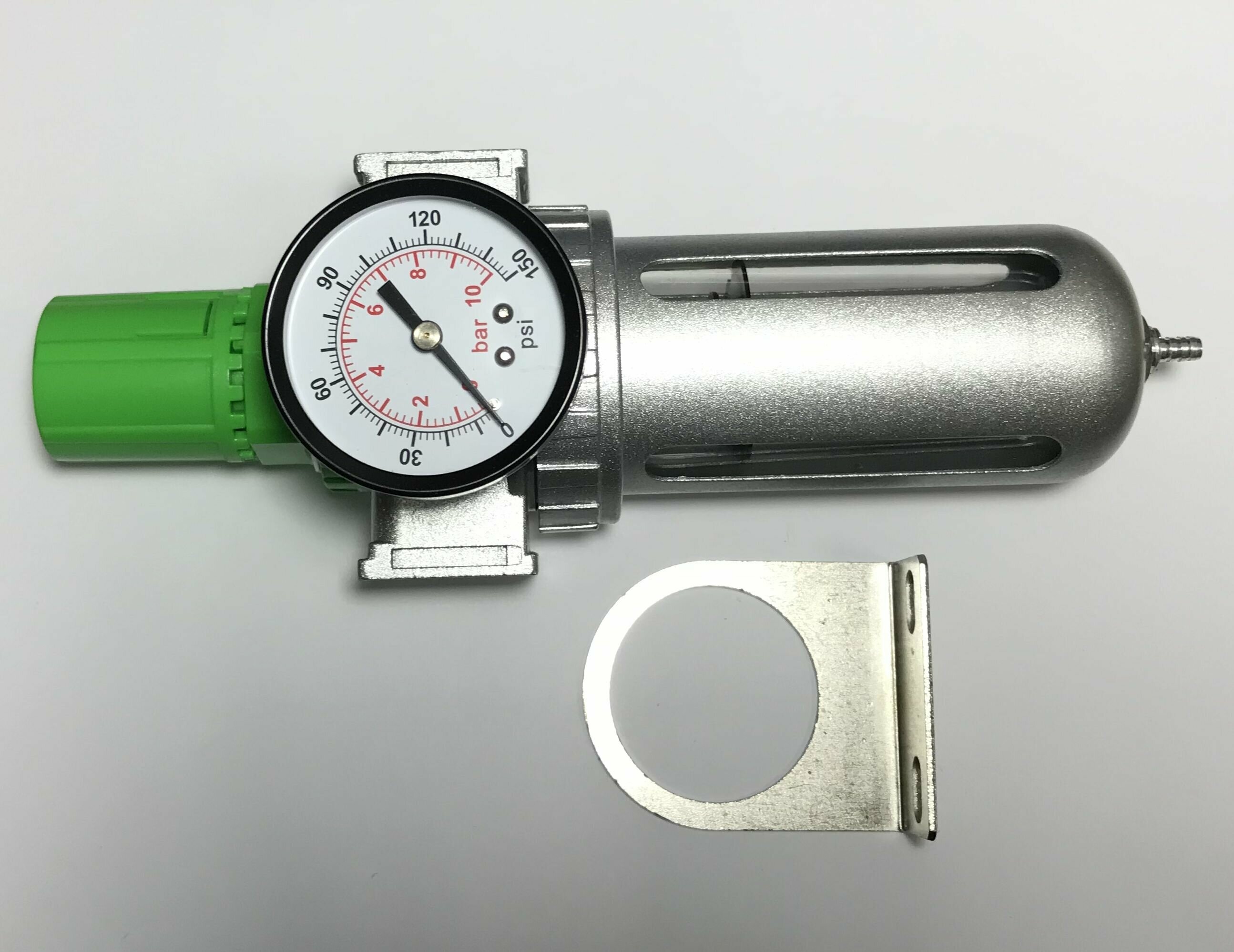 Влагоотделитель тонкой очистки/ осушитель воздуха с регулятором давления и манометром