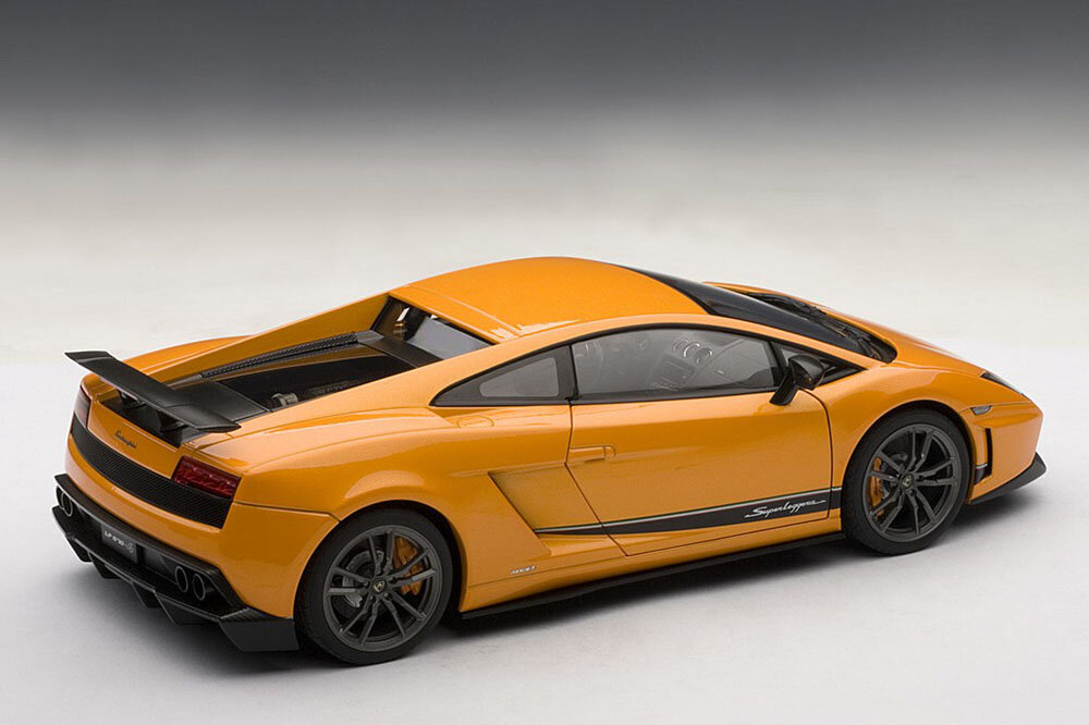 LAMBORGHINI GALLARDO LP570 4 SUPERLEGGERA 2010 ORANGE METALLIC - фотография № 4