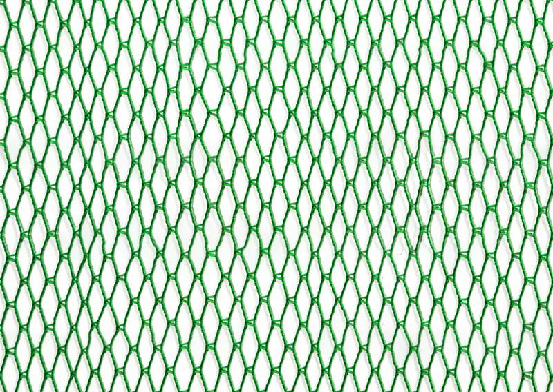 Полиэфирная сетка для защиты урожая от птиц, размер 3х5 м (15 м2), ячейка 8х8 мм, зеленая - фотография № 2